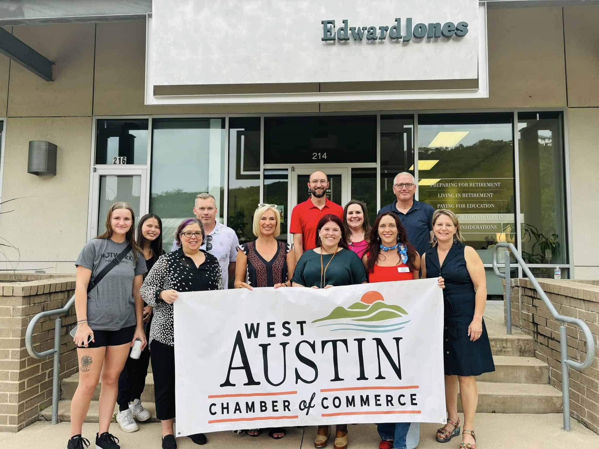484803789_1066858482153525_6442144707514103820_n Edward Jones Alli Bouwman